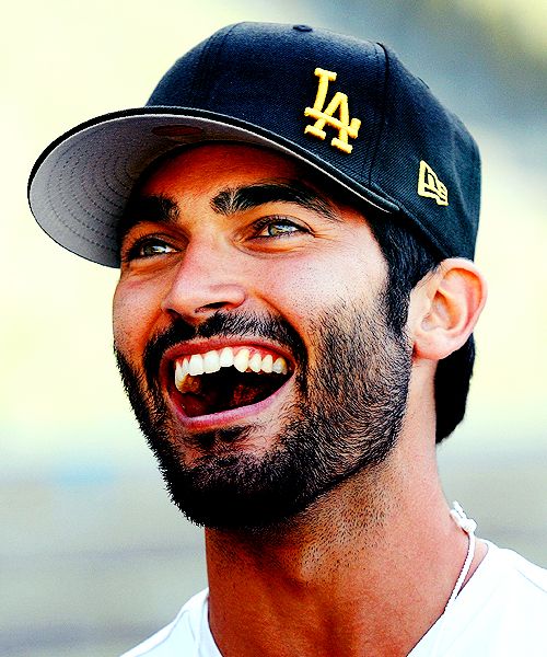 10 Facts About Tyler Hoechlin That Might Surprise You! - Men's Variety