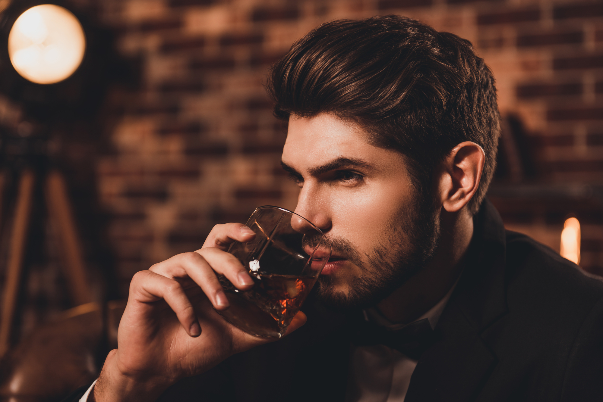 3 Good Quality Whiskey Picks For A Mans Night Out Mens Variety